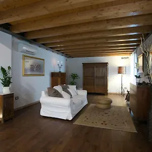 https://ca-gemma.hotelinveneto.com